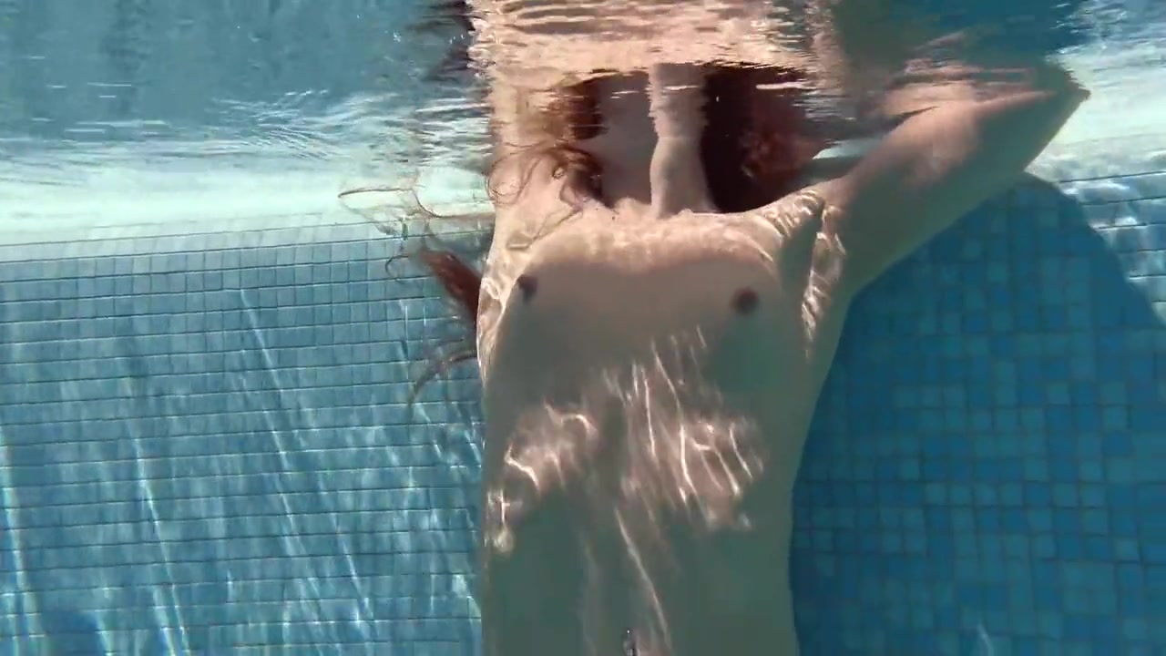 Perfect Ass And Pointy Nipples Skinny Milf Nicole