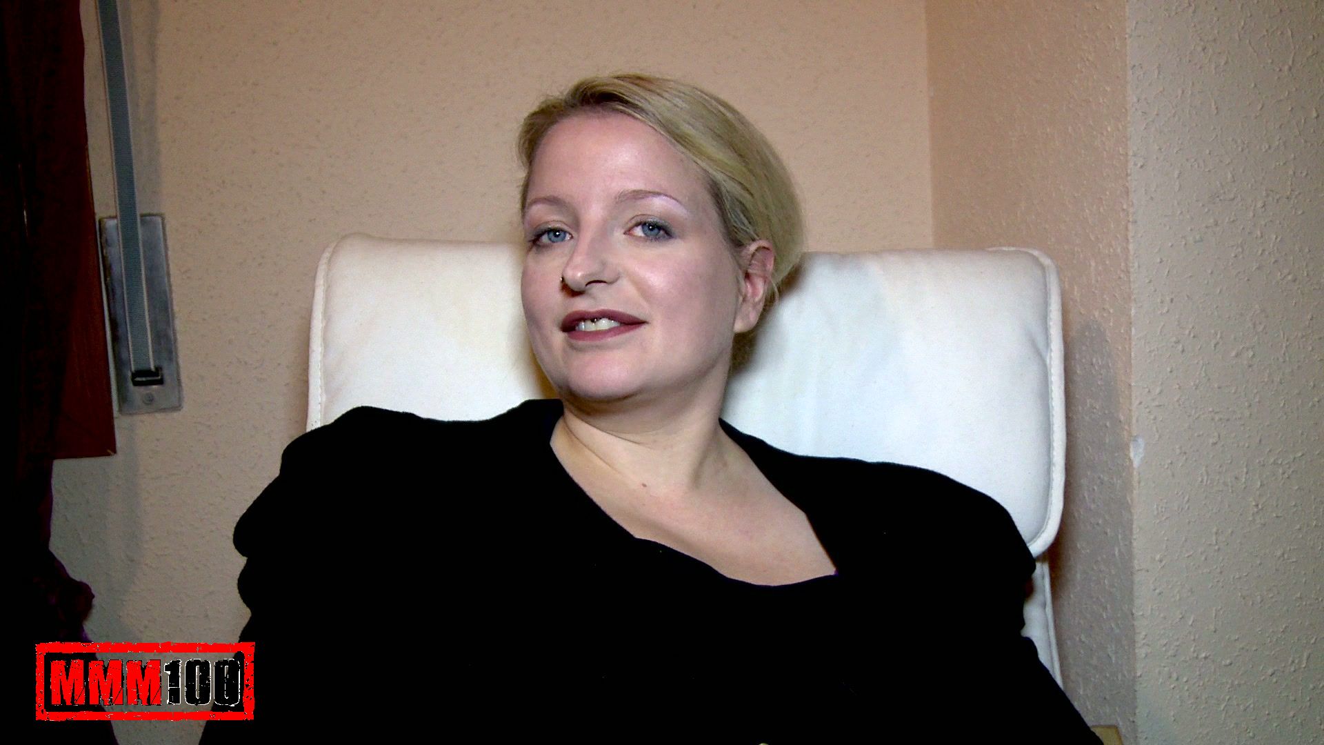 Carola in Video Interview Porno With Carola - MMM100