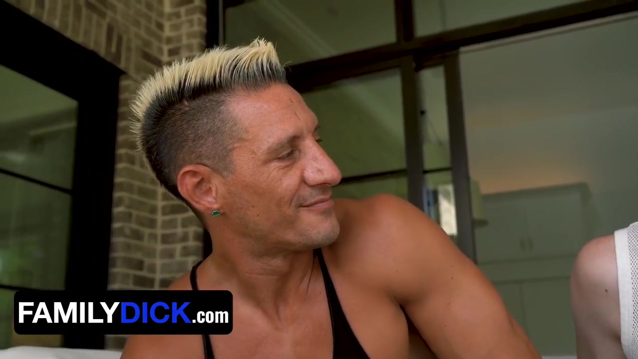 Surprised By His Stepsons Cock-sucking Skills Stepdad Retributes The Gift By Eating His Dick