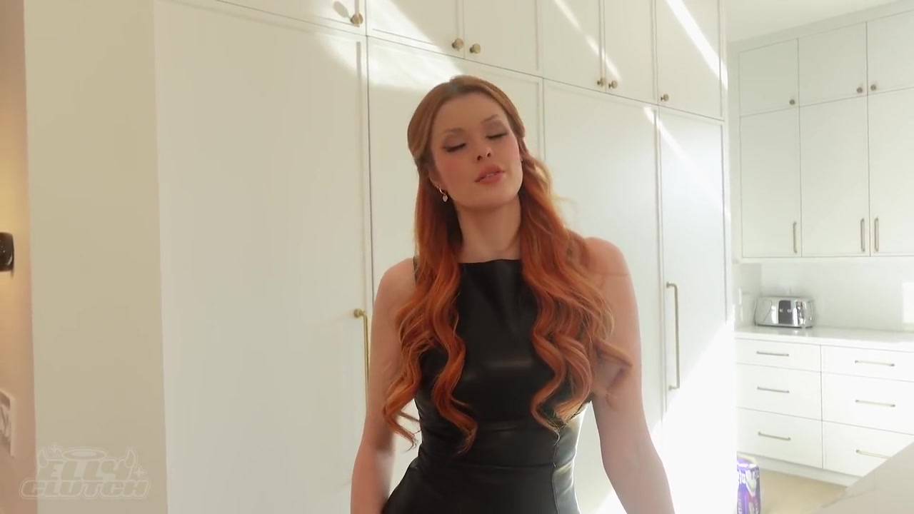 Breaking In My New House By Fucking My Realtor In Every Room