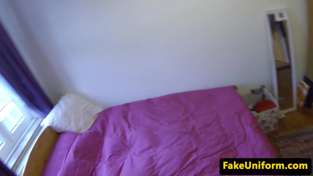 English slag spunked on face by fake officer