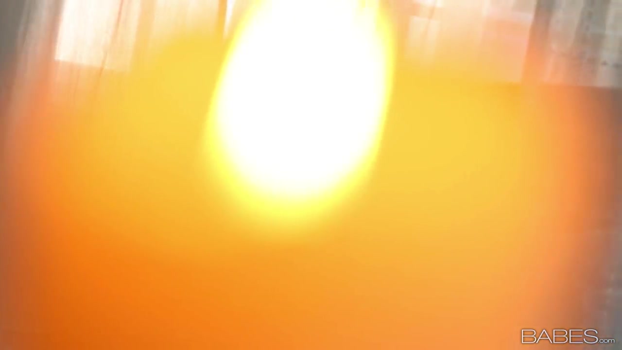 Beautiful Rockell Starbux masturbates and rubs tits