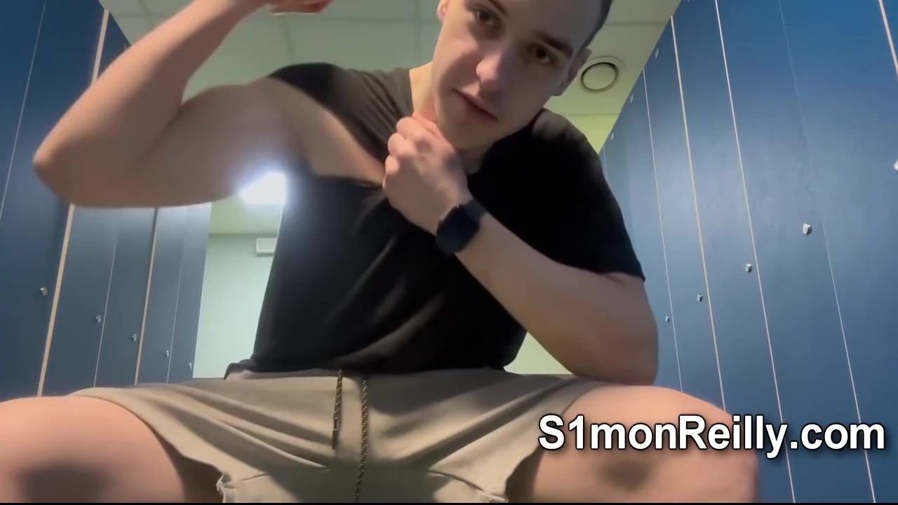 Personal Trainer Achieves Results At The Gym