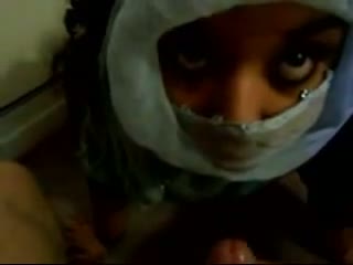 Amateur cum shot on her veil