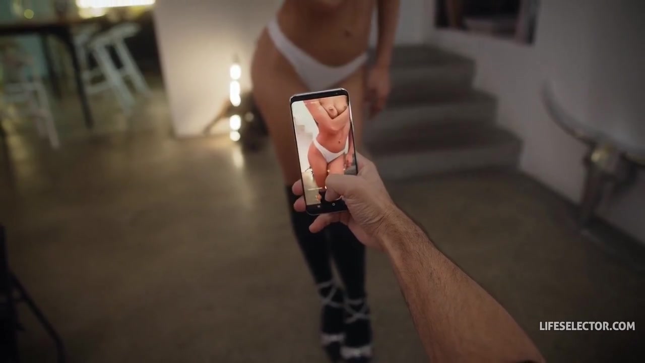 Veronica Leal In Casting With The Hottest Starlets