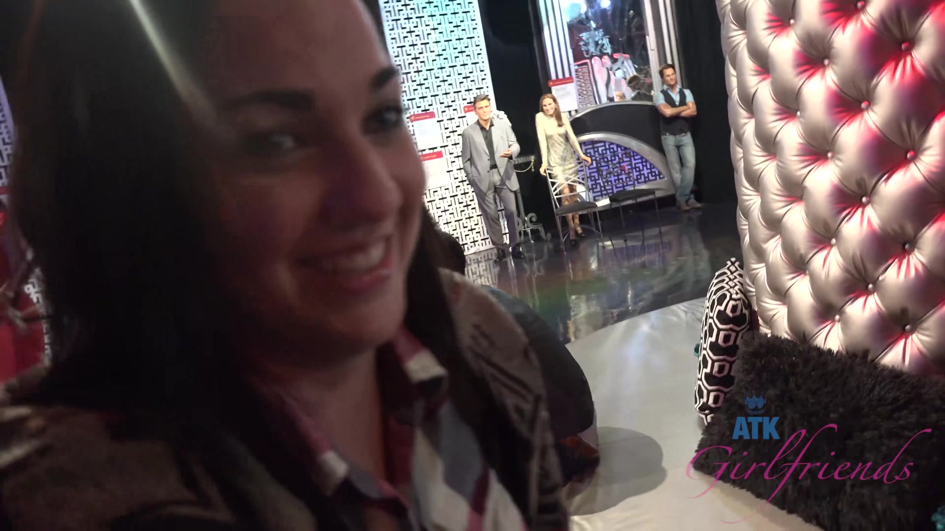 Virtual Vacation In Las Vegas With Hot Amara Romani 1/3