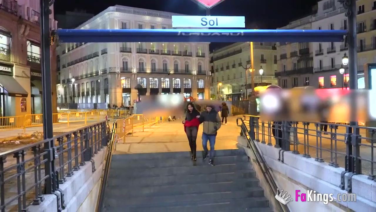 Discovering Madrid: Public Sex With Daniela Nerea All Around Town!