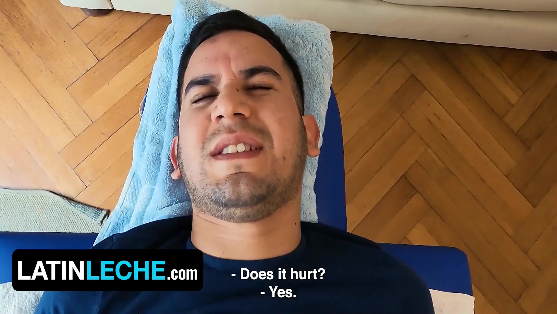 Muscular Doctor Slobbers On Hot Patients Fat Dick During Passionate Massage - Fer Froma
