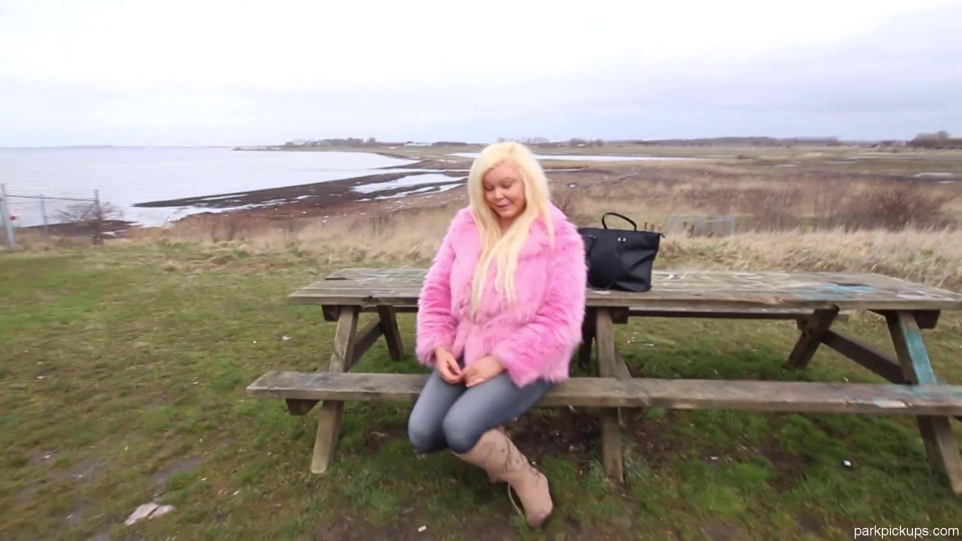 Barbie Swede Suck Cock In Public - Sex Movies Featuring Svenskporr