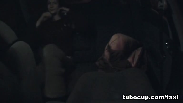 The best vid of girl fucked in taxi salon