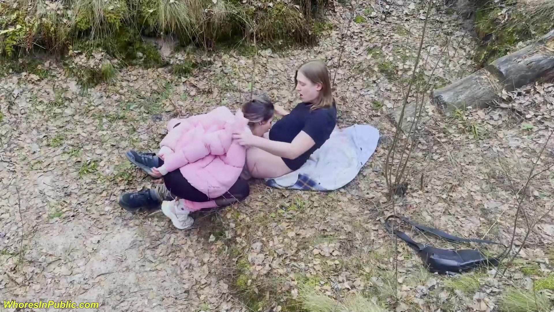 flexi girl gets banged in public