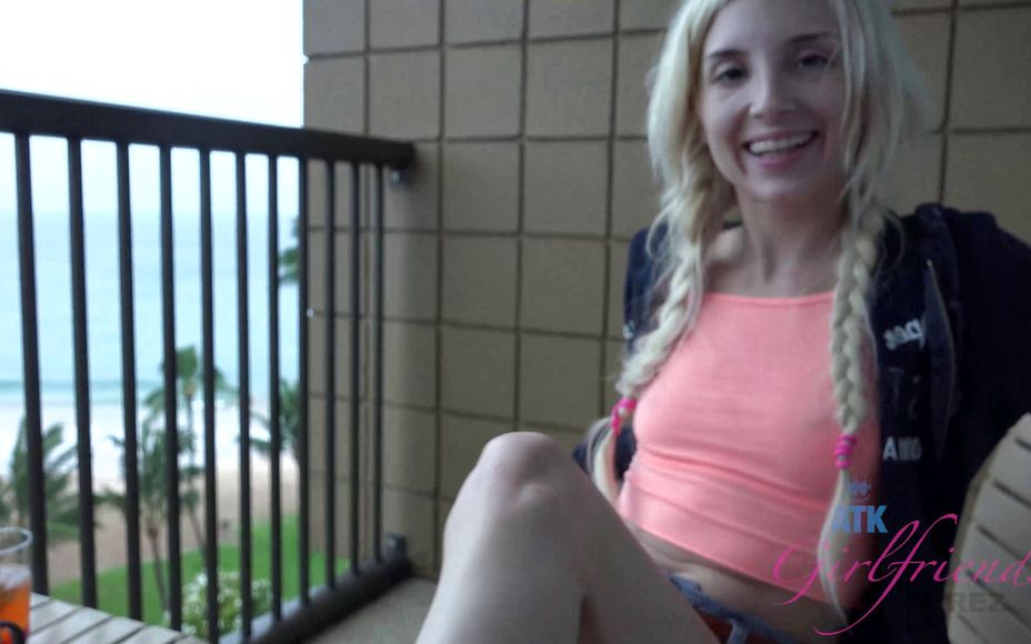 Virtual Vacation In Hawaii With Piper Perri Part 1