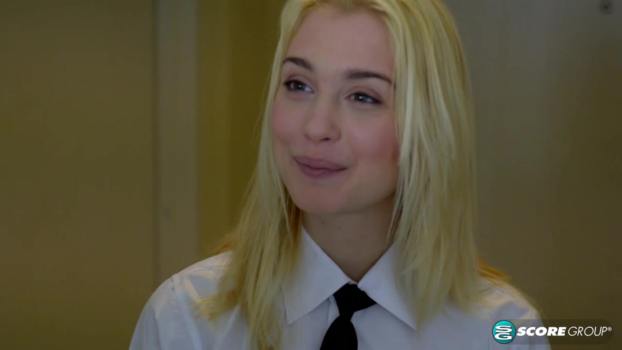 Braceface Anastasia Knight Sucks and Fucks to Get the Job
