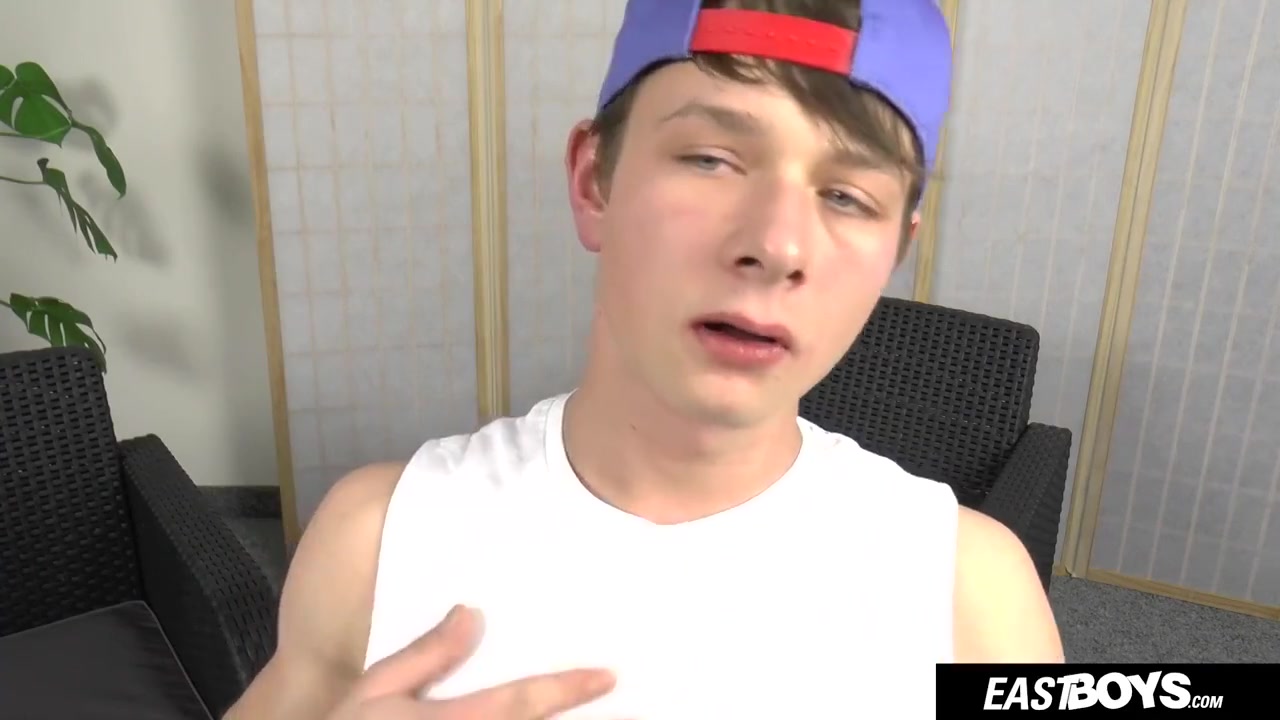 Elliot Holloman - Cute Skinny Boy Handjob