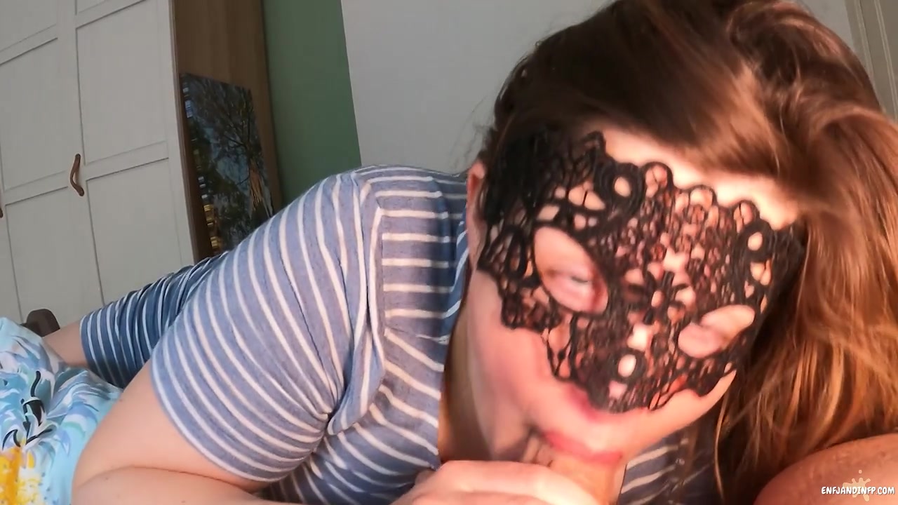 Woken Up By A Blowjob And Cum In Mouth - Sex Movies Featuring Enfjandinfp