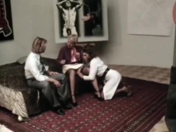Juliet Anderson, Lisa De Leeuw, Little Oral Annie in classic porn movie