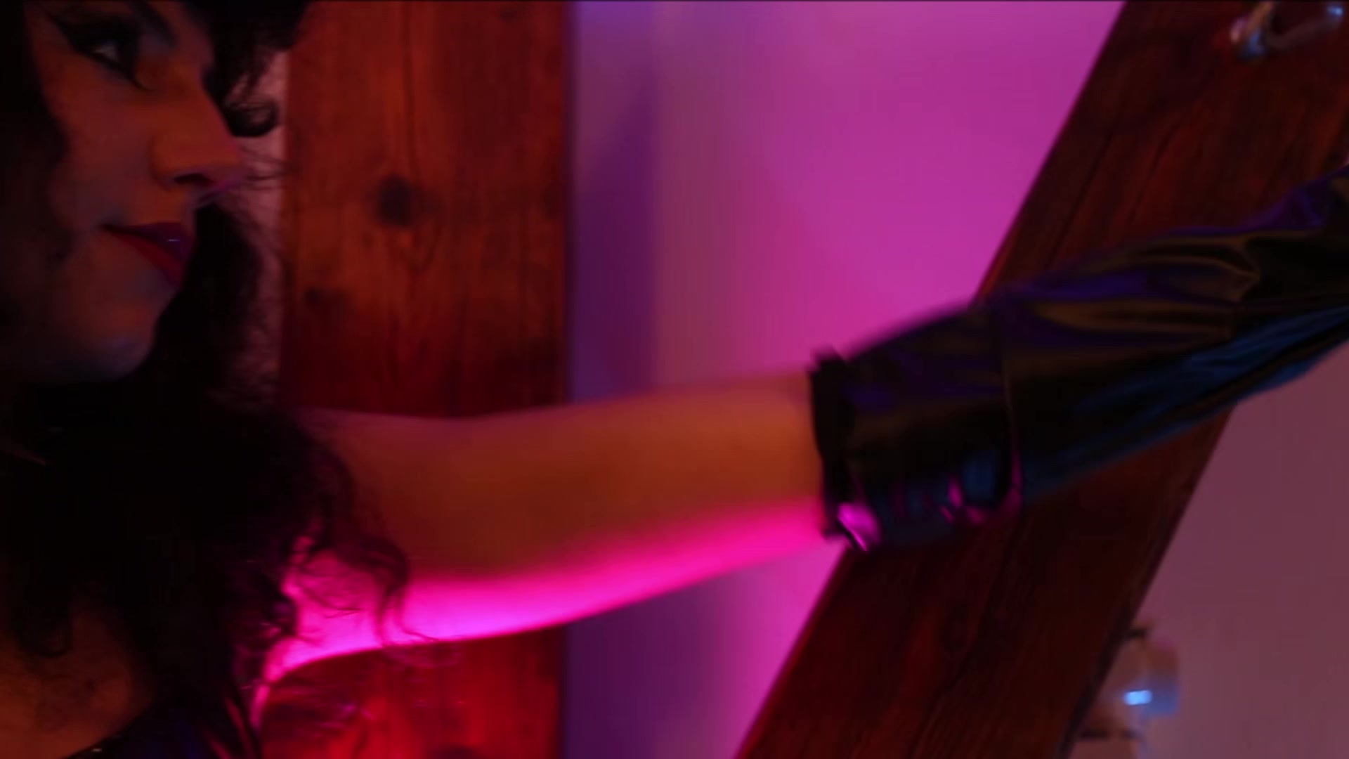 Hard Orgasm 2 - Mitzi X