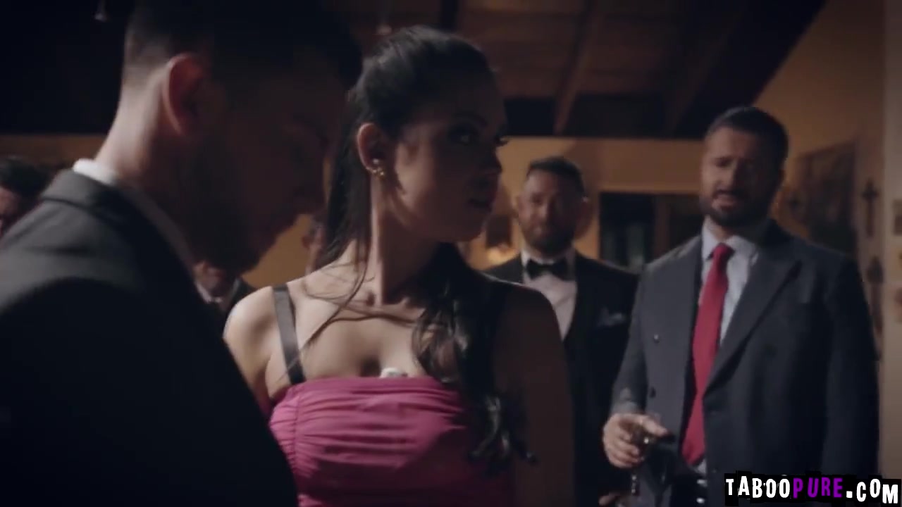 Latina Vixen Live Sex With A Business Man With Alina Lopez And Seth Gamble