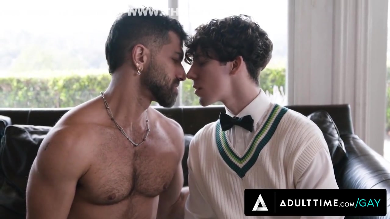 Heteroflexible - Closeted Virgin Cristiano Gets Passionately Bareback Fucked By Caring With Adam Ramzi
