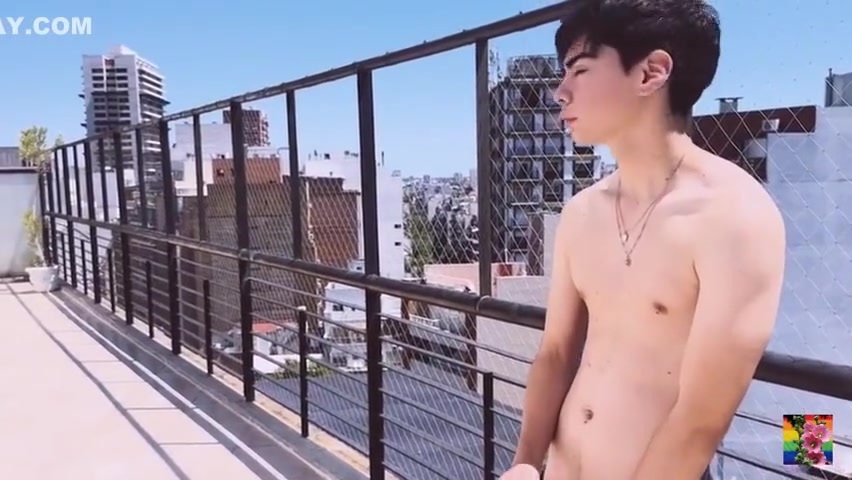 hbw Rooftop Wanking