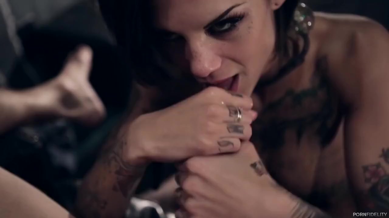 Bonnie Rotten In Dead Girls Dont Cry