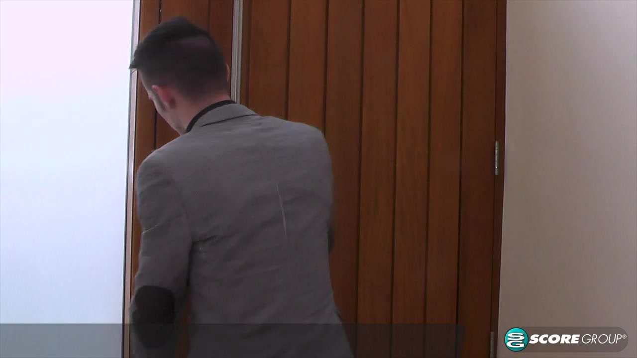 Hardcore Door Knockers