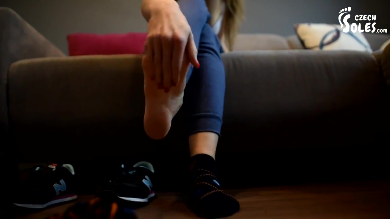 Foot Healer Curing Her Feet foot Worship, Pov Feet, Sexy Soles, Long Toes, Toe Sucking, Soles Lick
