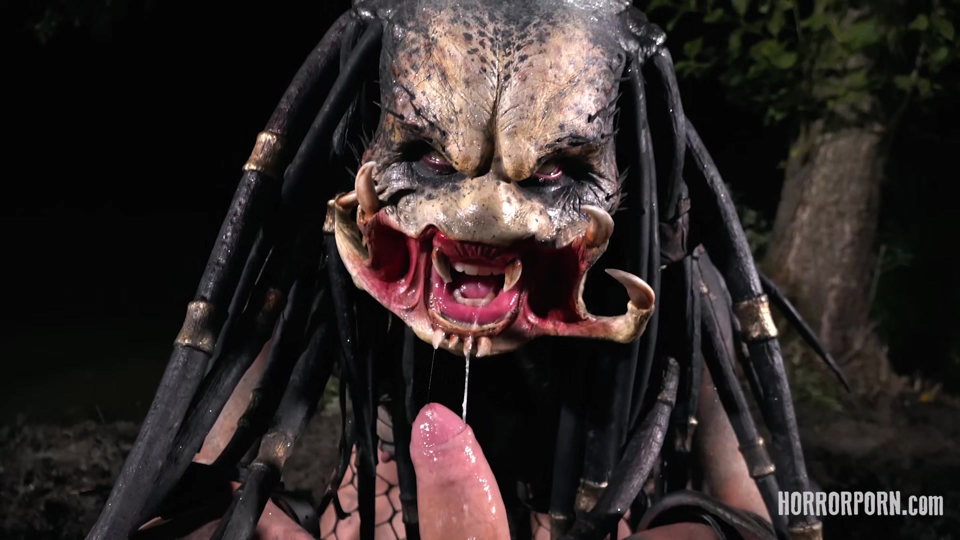 HORRORPORN - Predator Dick Hunter
