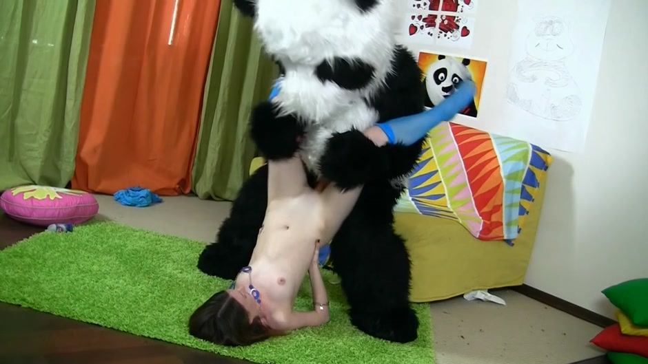 Wild sex with a toy ended when slut got creampied