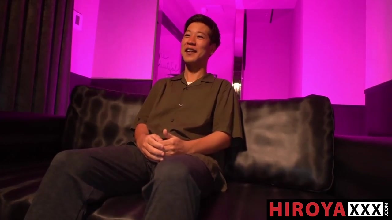 Hiroya Slides Raw Cock Into Itsuki Hungry Ass