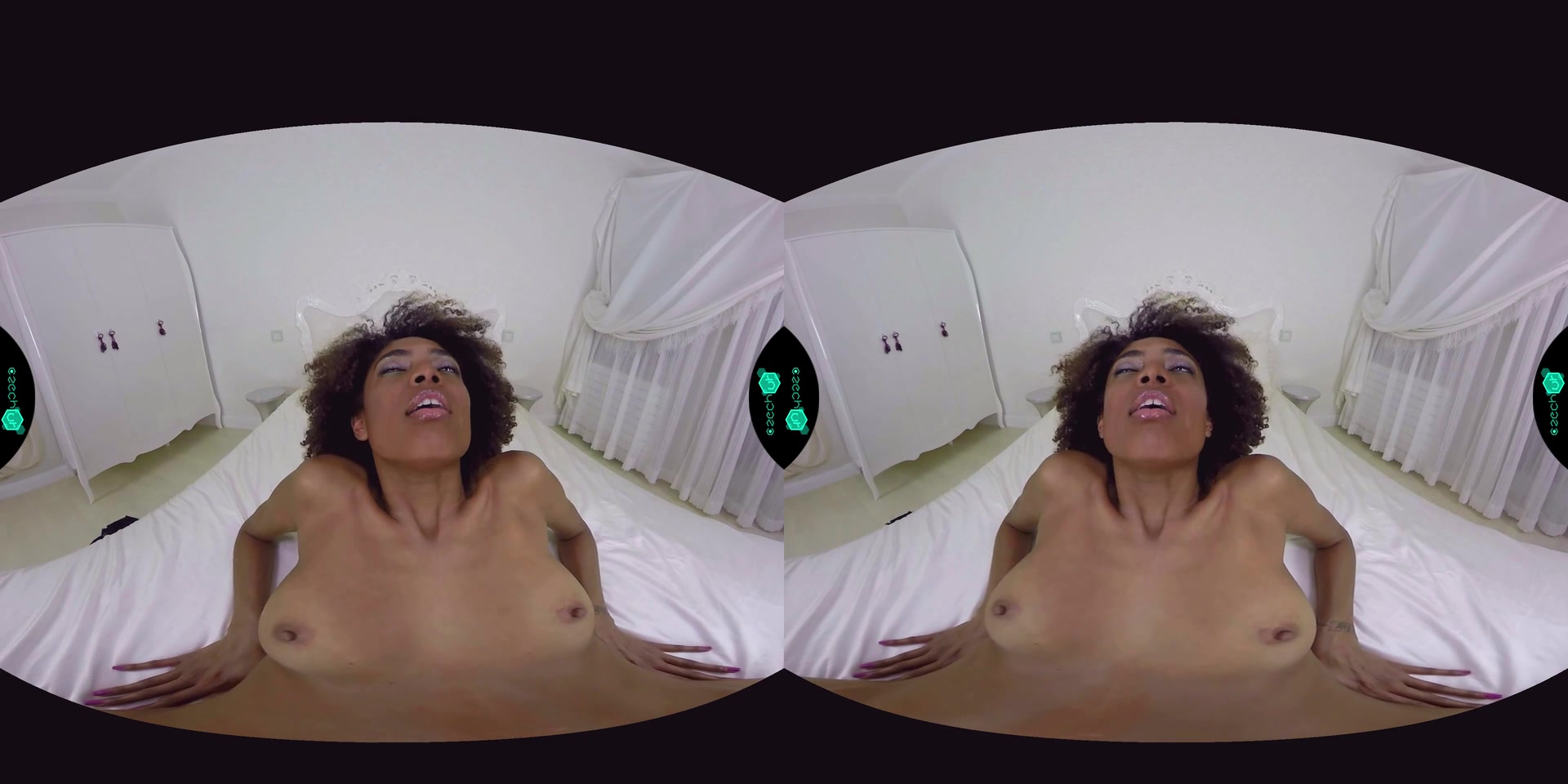 CzechVR 111 Luna Corazon