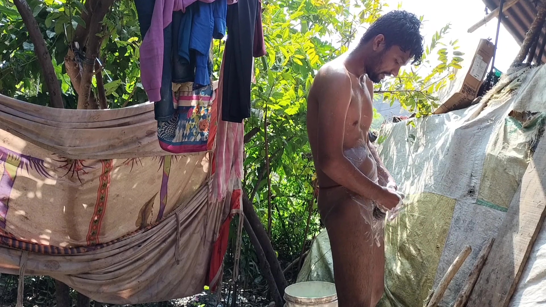 Gay Boy - This Boy Does Not Have A Girlfriend There Is At Home So While Taking Bath In The Afternoon He Bent Over Shook Penis