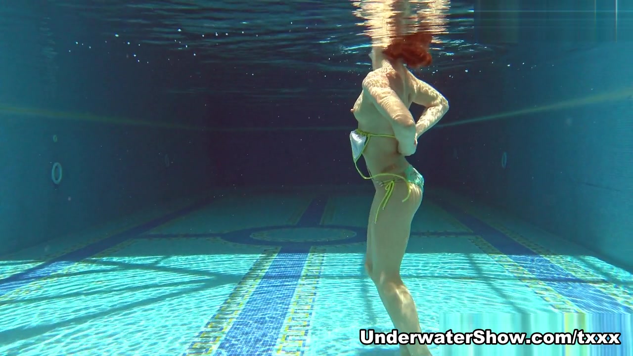 Nicole Pearl Video - UnderwaterShow