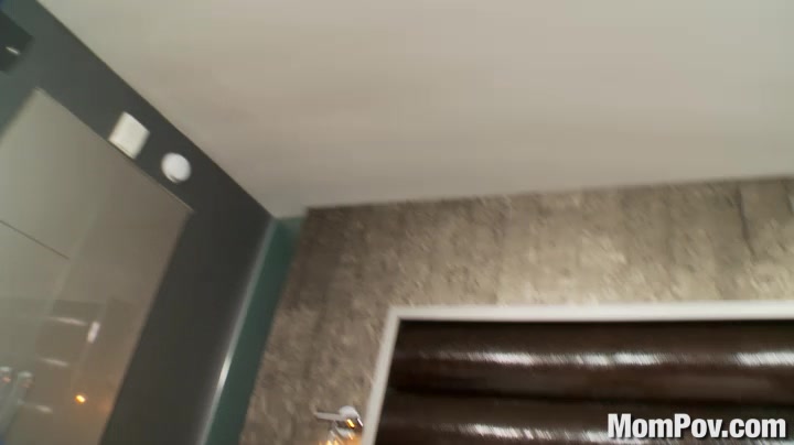 Milf is mouth fucked by Peter's hammer in hd sex video