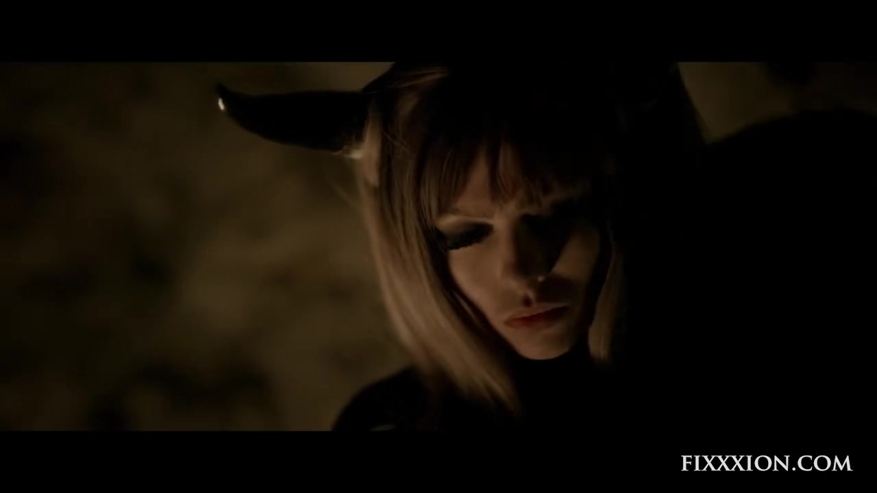 The Devil Wears Nada - Fixxxion