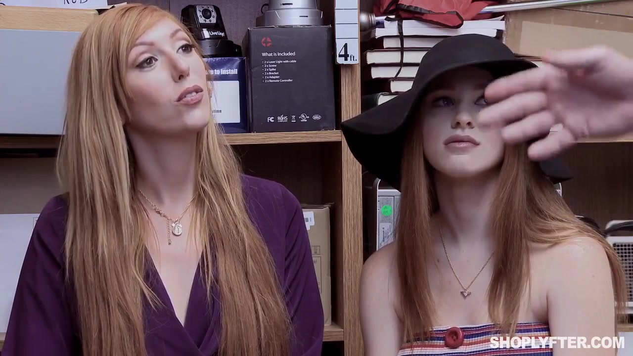 Excellent Porn Scene Tattoo Fantastic Uncut - Lauren Phillips, Lauren Phillips Scarlett Snow And Scarlett Snow