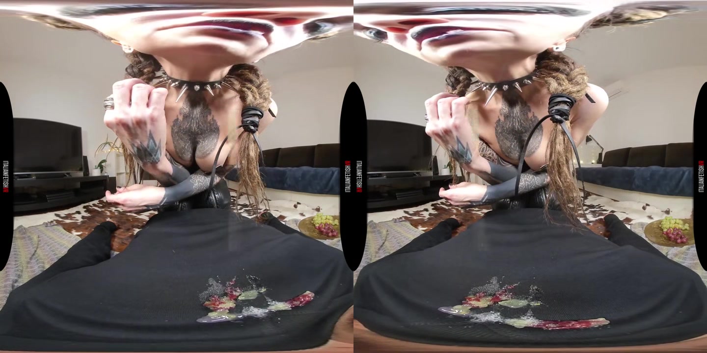 Take A Break With The Submissive - ItalianFetishVR