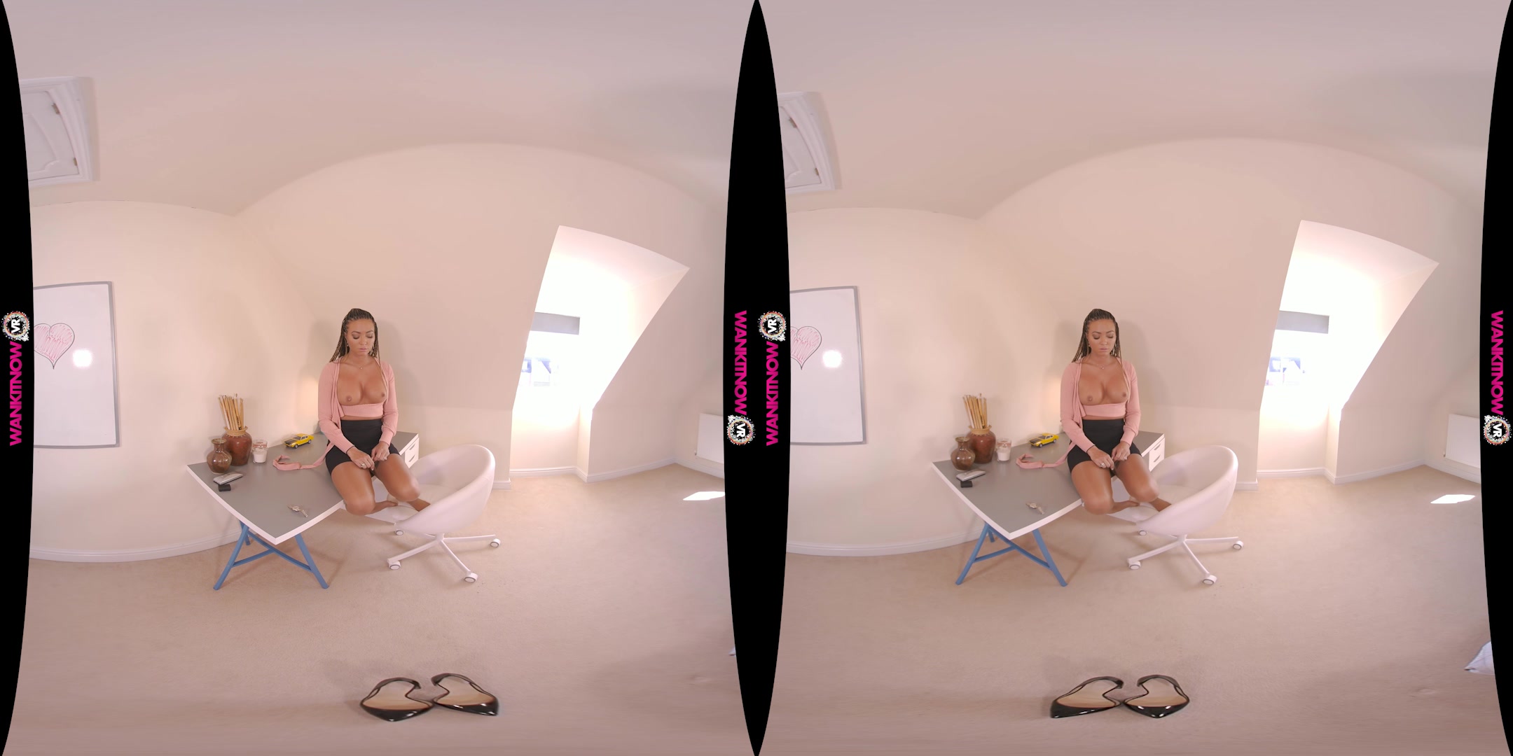 Wank For Me Thief featuring Natalia Forrest - WankitNowVR