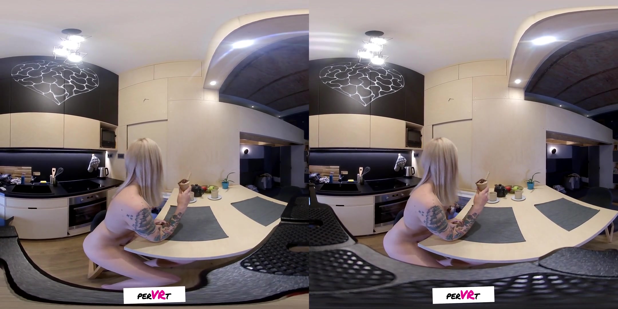 Arteya & Vika in Aislin and Arteya: Intimate Friends - 4 - perVRt