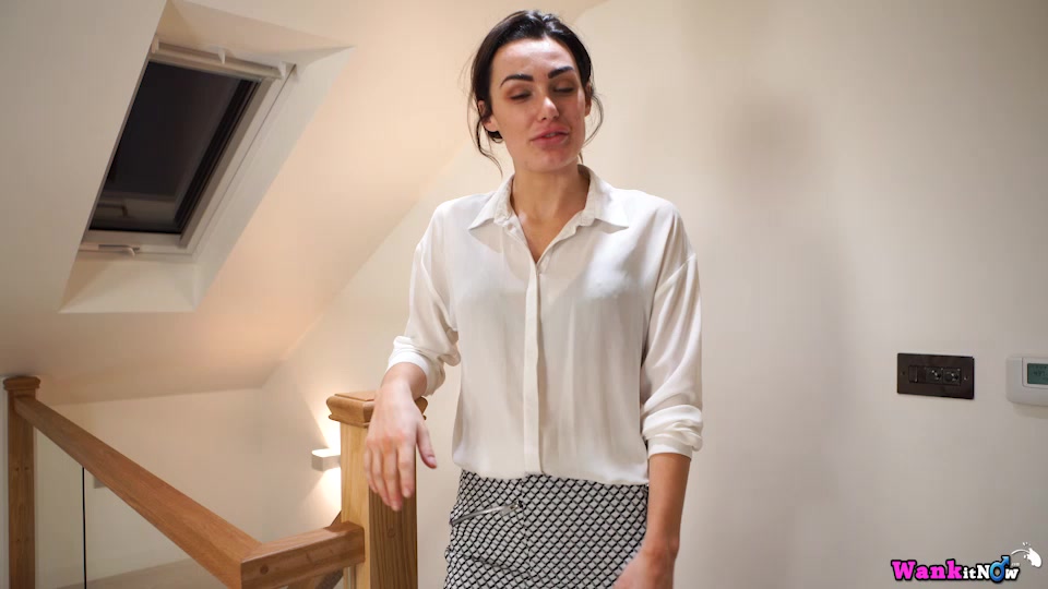 Laura - I Need This - Sexy Videos - WankitNow
