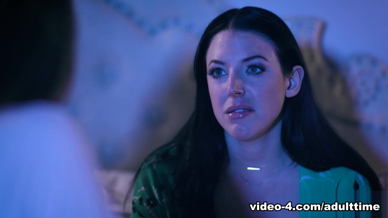 Alina Lopez & Abigail Mac & Gianna Dior & Angela White in Perspective - Full Length Unrated Feature & Scene #01 - AdultTime