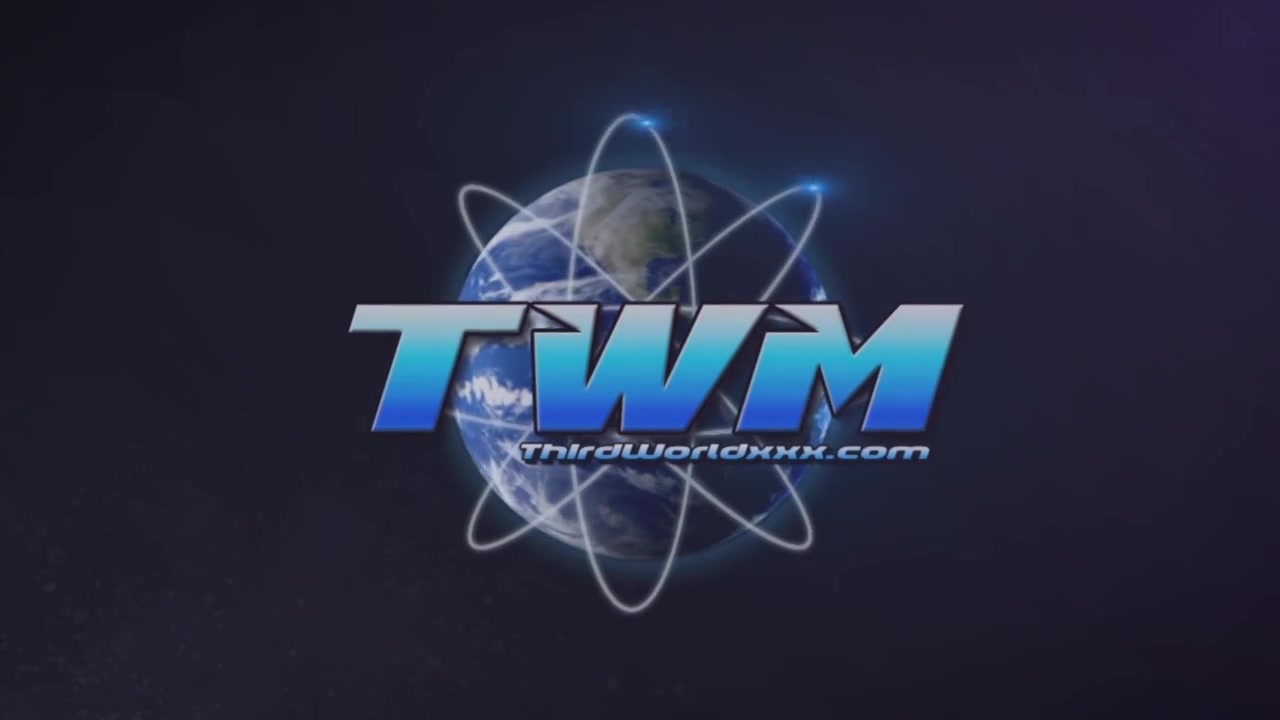Sweet Asian Gets Some Loving Attention - ThirdWorldXXX
