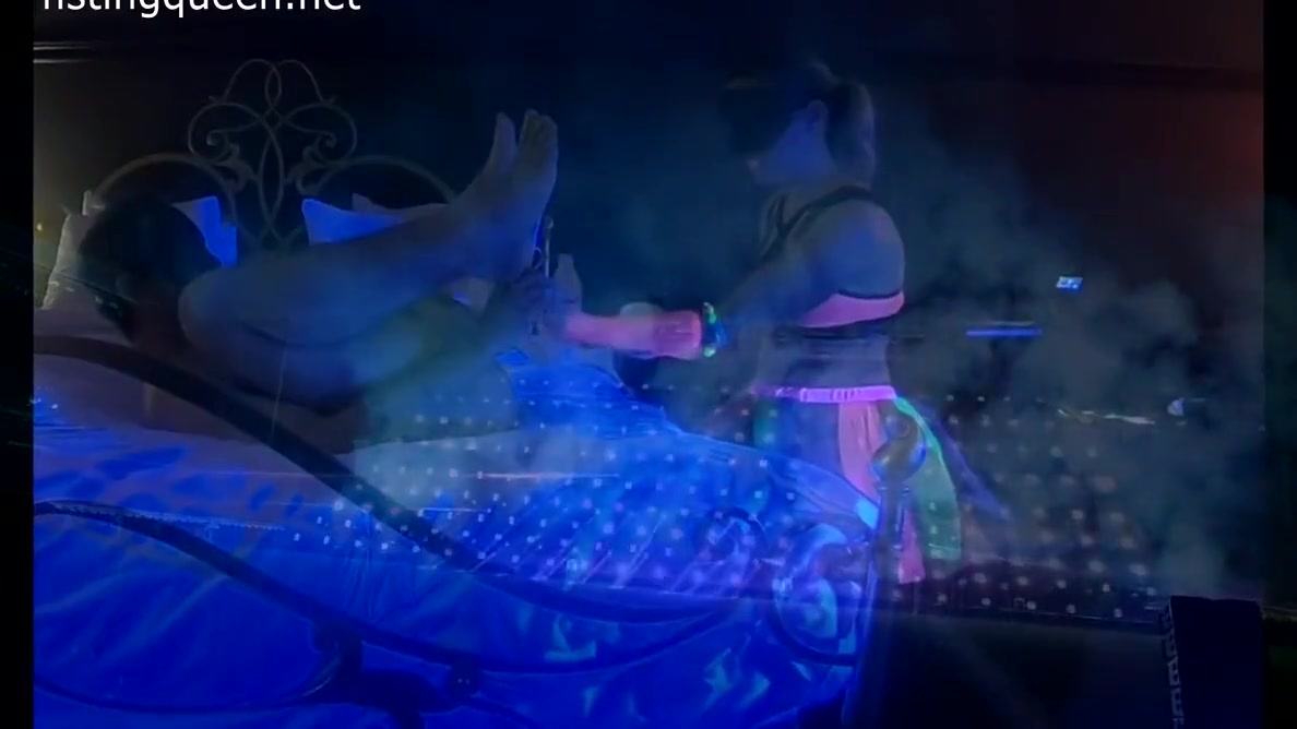 The Hotel Experience Glow Eindhoven - Preview Deep Fast Punch Fisting Strapon Anal Play Uv-light