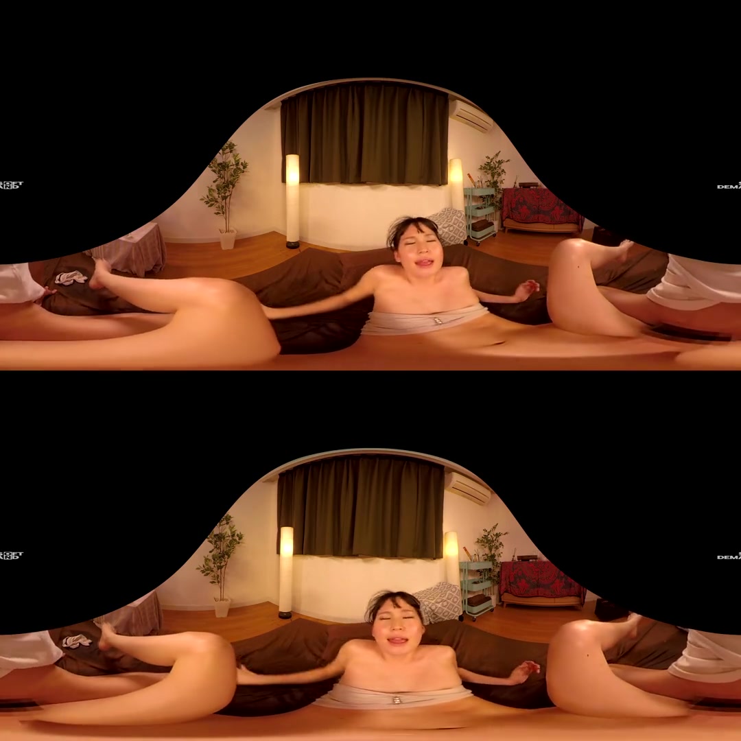 Giving an Oil Massage to a Barely Legal Babe 2 - Asian teen 18+ Creampie
