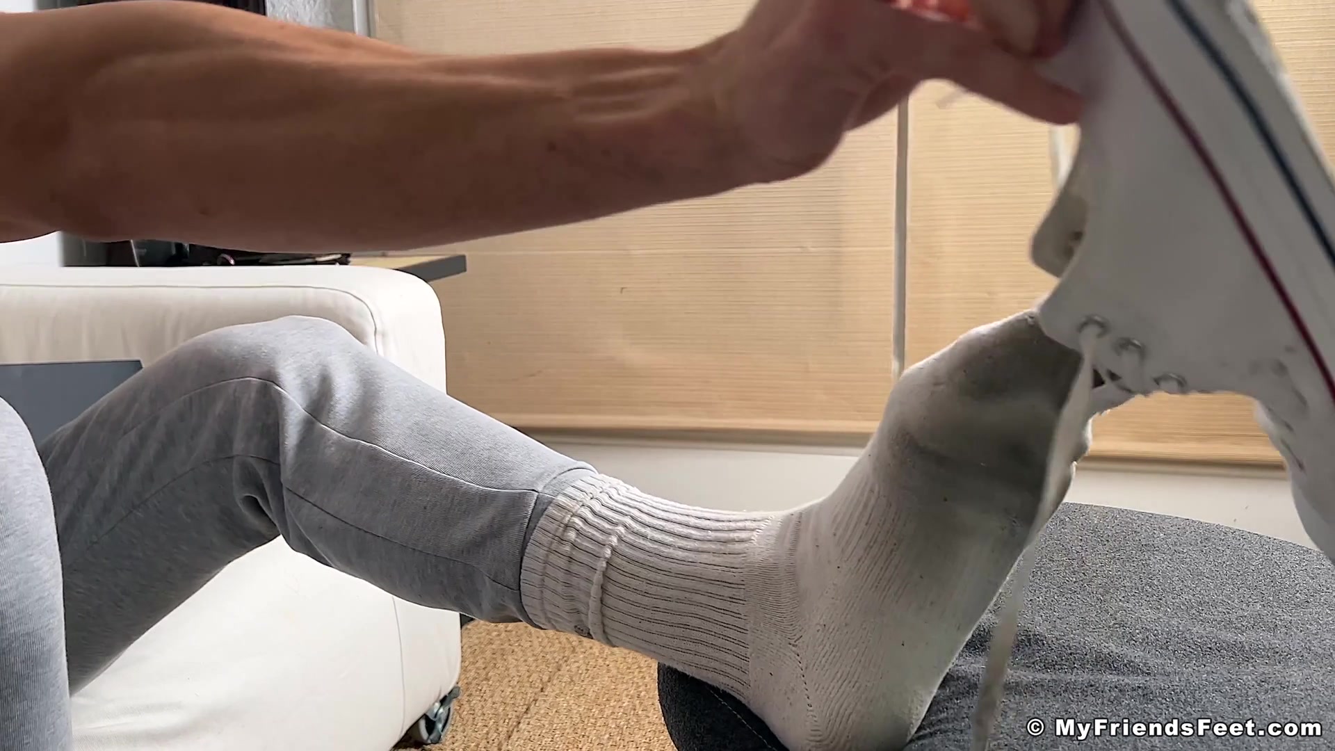 Spy on Finn's Size 12 Feet - Finn