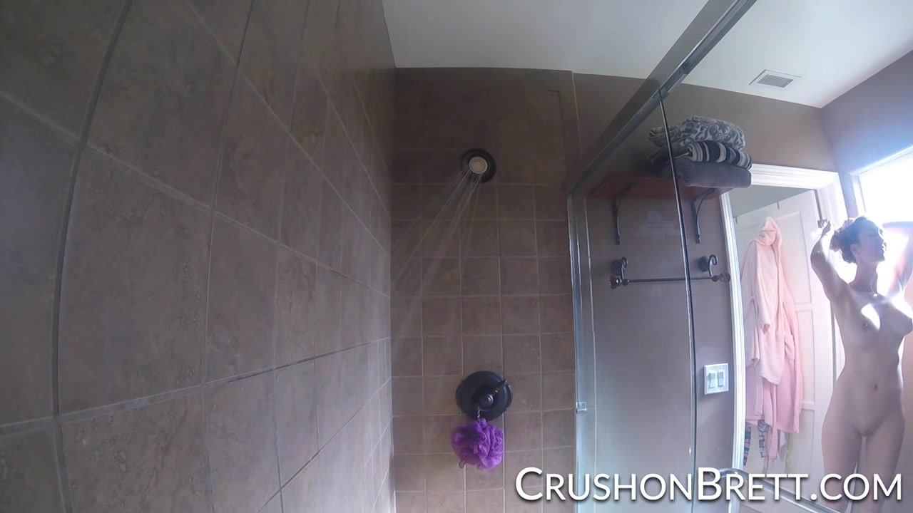 Brett Rossi - Shower