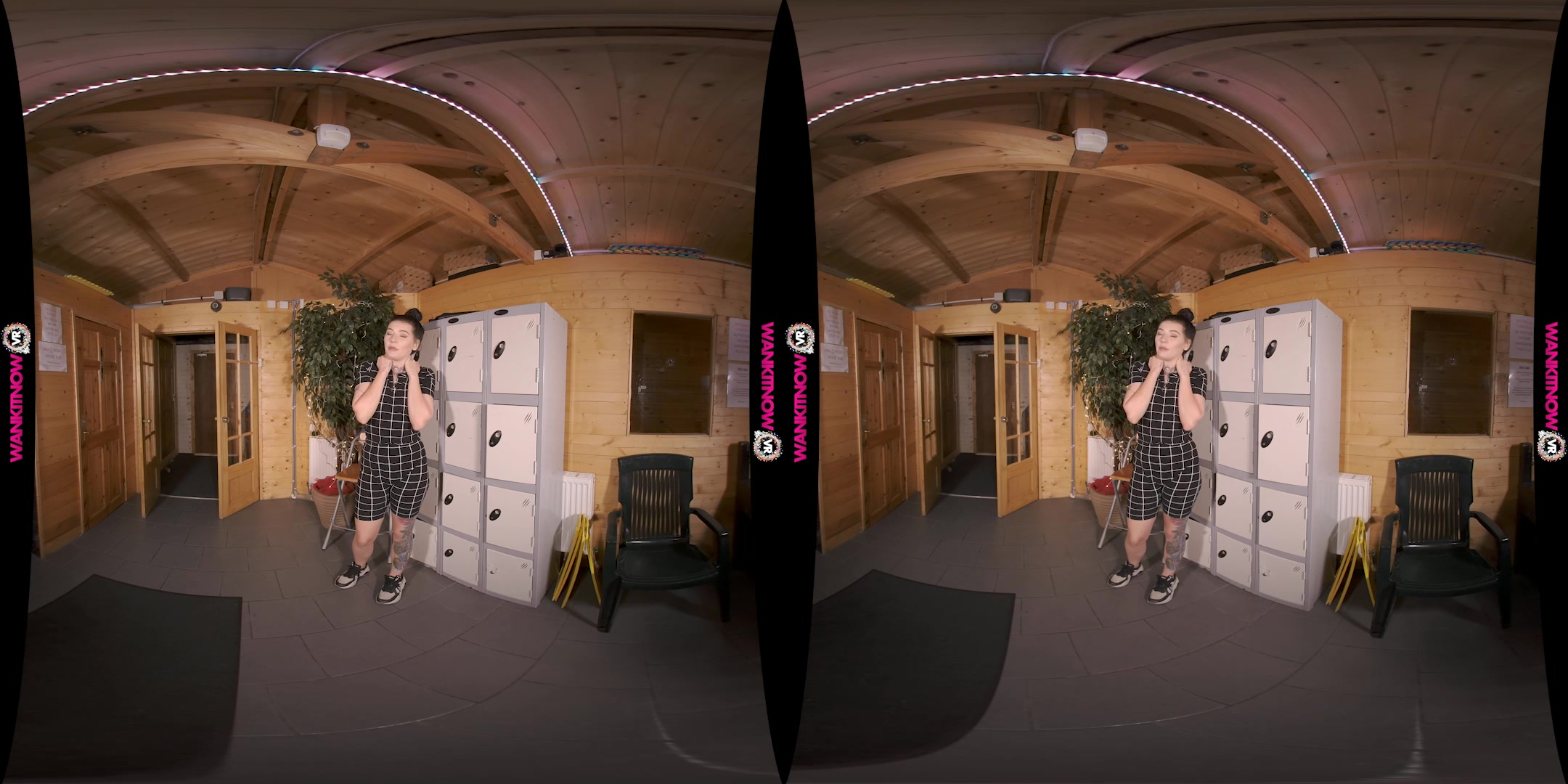 Gym Tease featuring Keeley - WankitNowVR