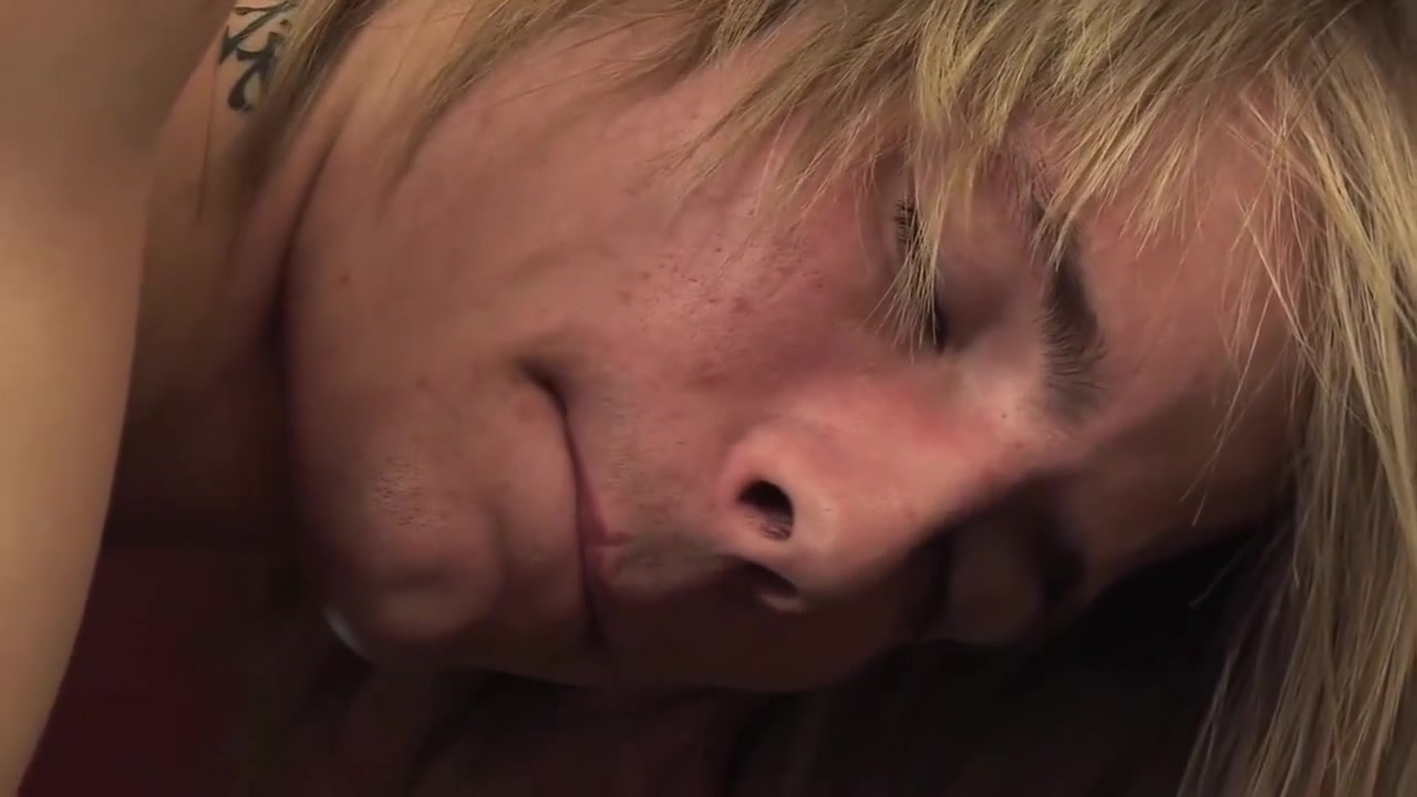 Innocent Legal Age teenager 18+ Presents Herself For The First Time Shyly In Front Of The Camera And Jerks Off His Dong