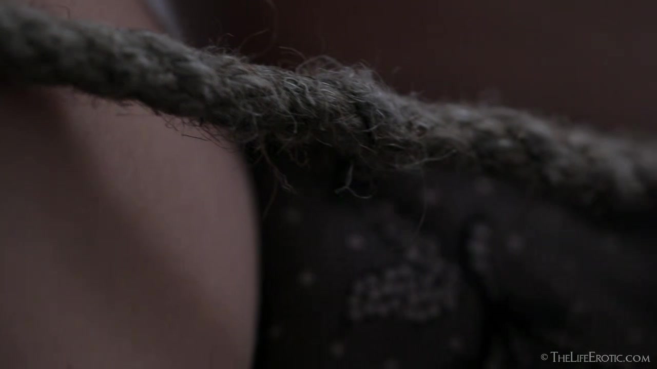 Rope Burn 2 - Anna H - TheLifeErotic