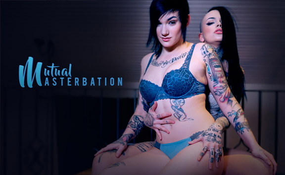 Leigh Raven & Nikki Hearts in Mutual Masturbation - BurningAngelVR